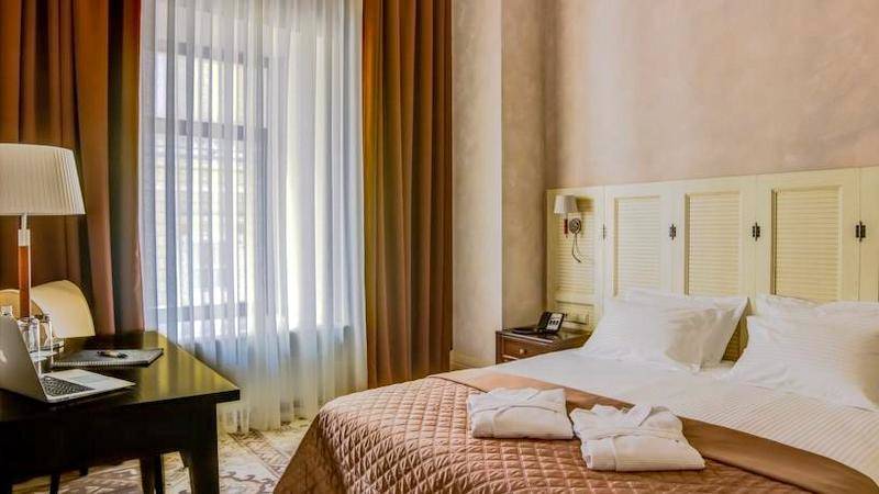 odessa otel tavsiyesi Duke Hotel
